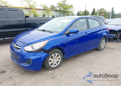 2013 Hyundai Accent Gls z USA, uszkodzony, nr VIN KMHCT4AE6DU487804